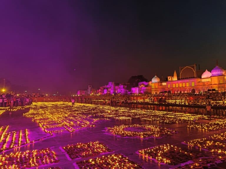 Varanasi Prayagraj Ayodhya Pilgrimage Tour Itinerary with Ganga Aarti & Ram Mandir